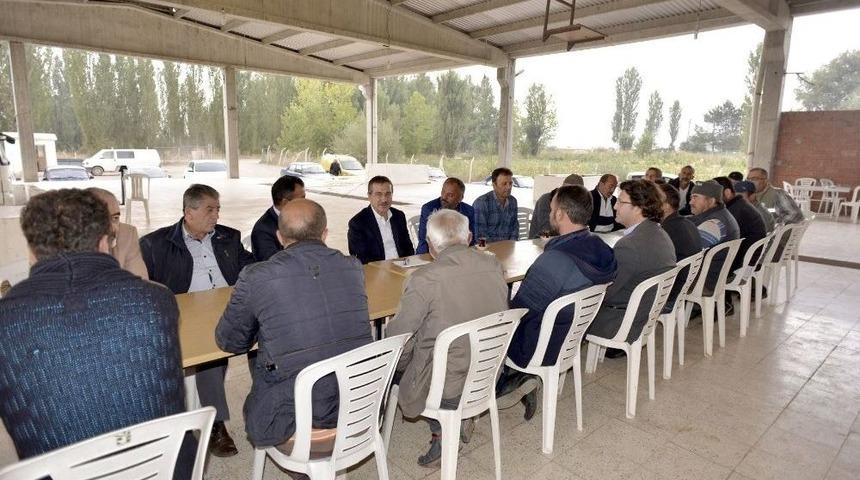 Başkan Ata&ccedil; &Uuml;reticilerle Bir Araya Geldi