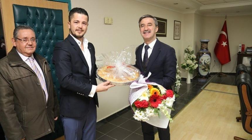 Başkan Şirin&rsquo;e Arnavut B&ouml;reği