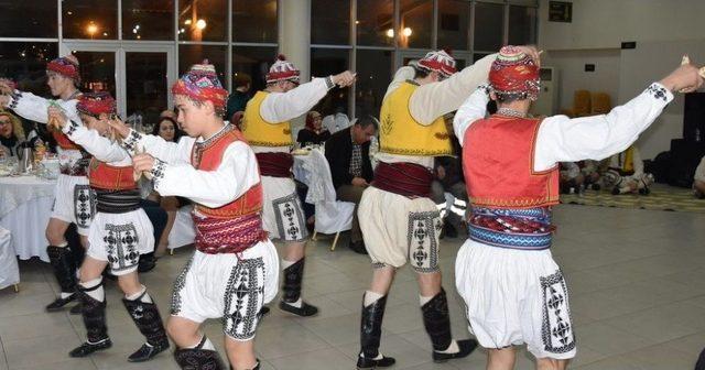 Akhisar’daki Balıkesirlilerden ’barana Gecesi’ne Yoğun İlgi