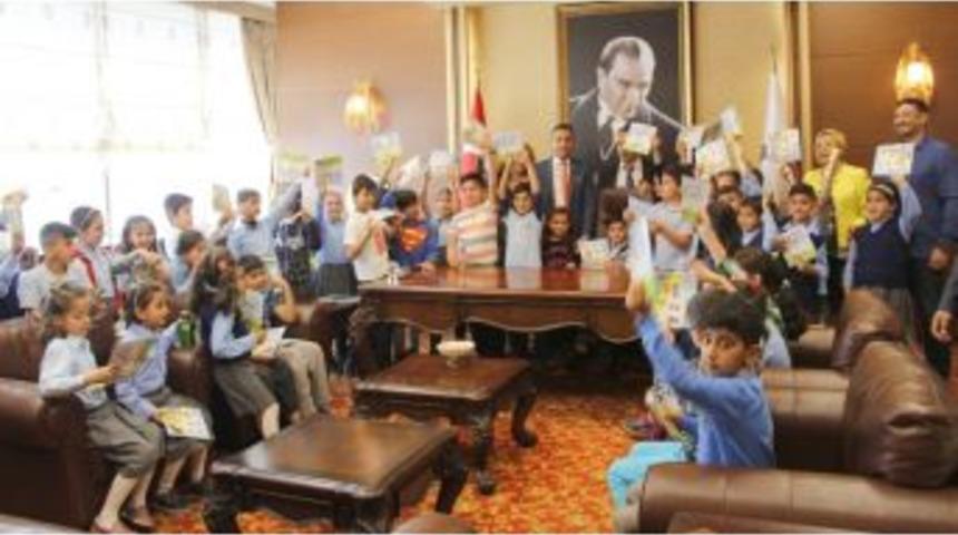 Başkan Er: "karne Hepimize Verilen Nottur"