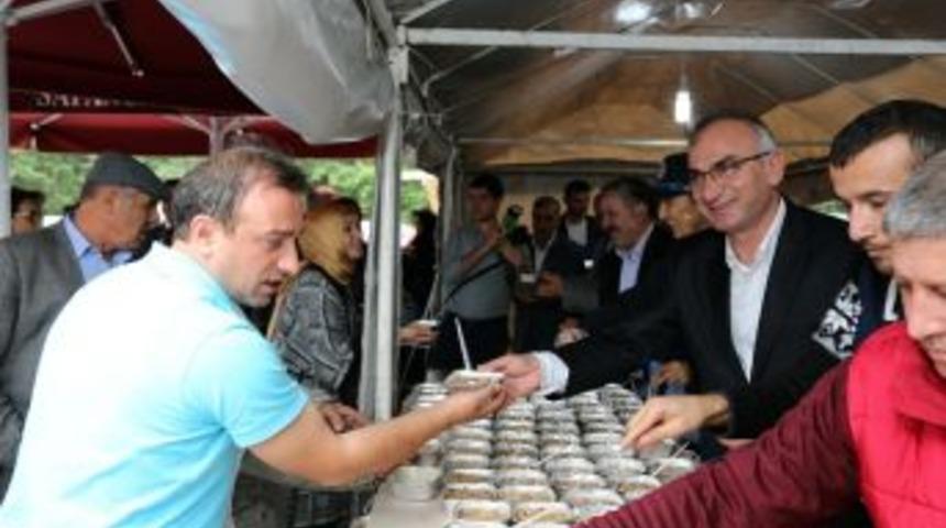 Sapanca Belediyesi 7 Bin Kişilik Aşure Dağıtacak