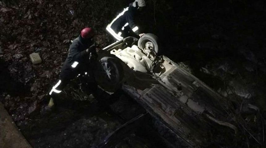 Denizli&rsquo;de Otomobil Dereye D&uuml;şt&uuml;: 3 Yaralı