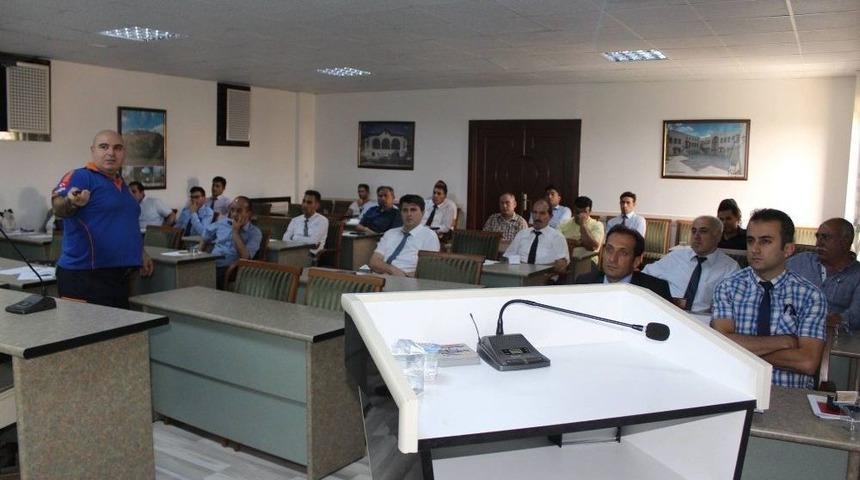 Kilis&rsquo;te Ş&uuml;pheli Posta Paketinin &Ouml;nlemi Eğitimi Verildi