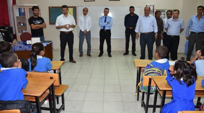 Yeşilyurt Kent Konseyi&rsquo;nden K&ouml;y Okulu &Ouml;ğrencilerine Hediye