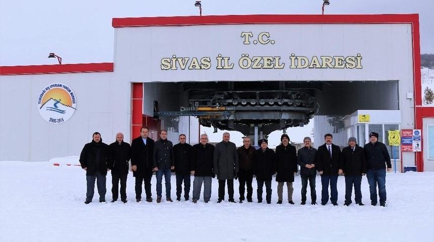 İl&ccedil;e &Ouml;zel İdare M&uuml;d&uuml;rleri Yıldız&rsquo;da Toplandı