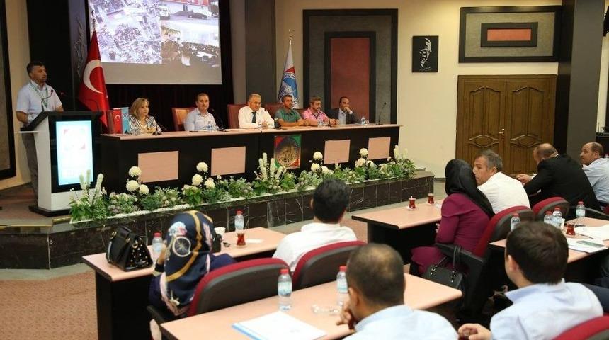 M&uuml;lkiyeti Belediyeye Ait 15 İşyerinin Kiralama İhalesi Yapıldı