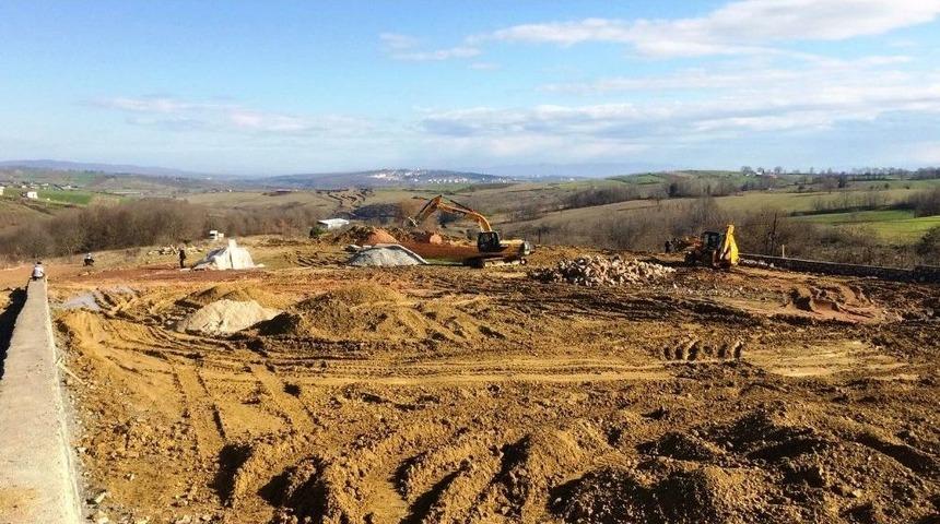 İzmit Belediyesi&rsquo;nden Akmeşe&rsquo;ye B&uuml;y&uuml;k Yatırım