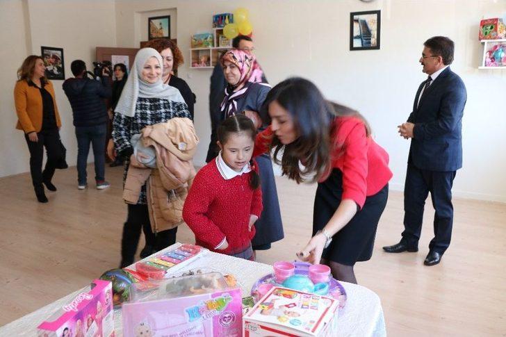 Niğde’de ‘oyuncak Toplama’ Kampanyası Başladı G3