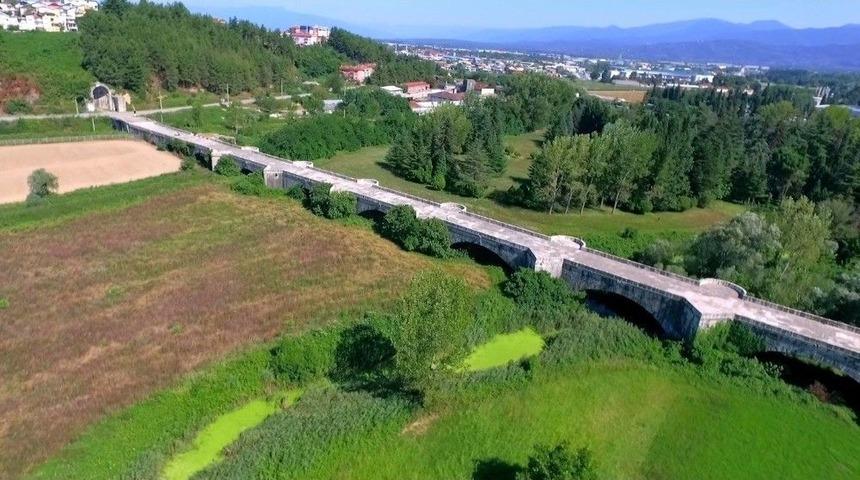 Justinianus K&ouml;pr&uuml;s&uuml; Belgesel Oldu