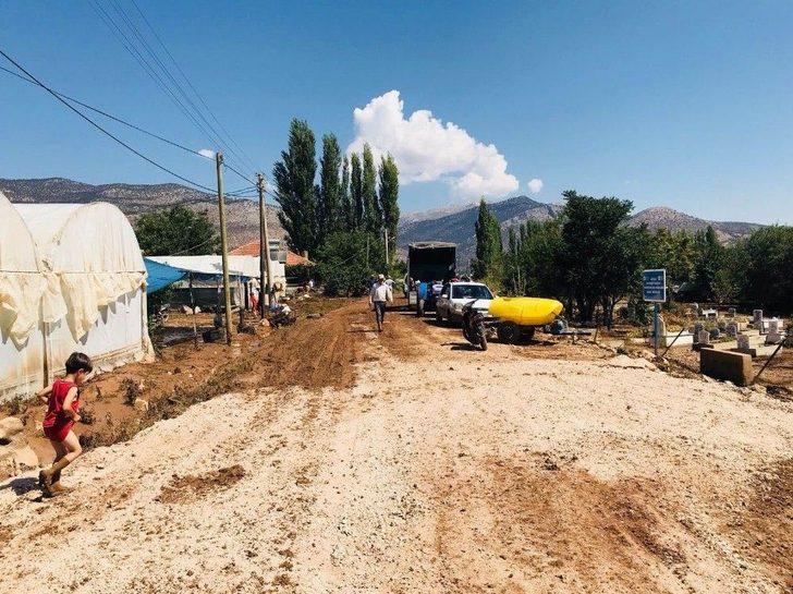 Büyükşehir Elmalı’da Yaraları Sarıyor G2