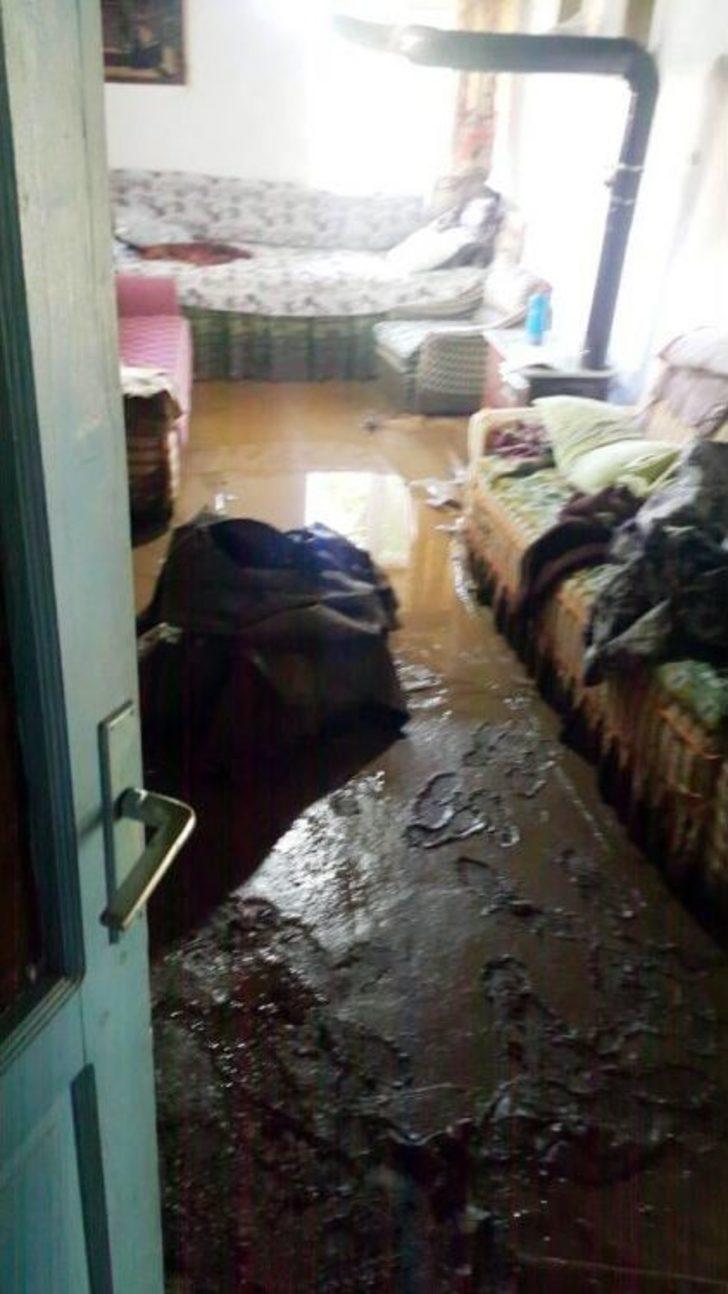 Büyükşehir Elmalı’da Yaraları Sarıyor G4