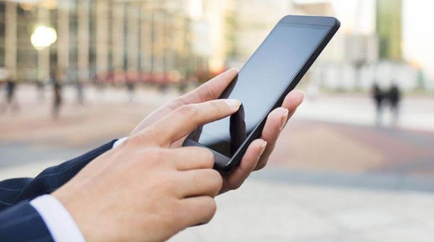 Telefon Ve Bilgisayar Kullanımı El Hastalıklarına Davetiye &Ccedil;ıkarıyor