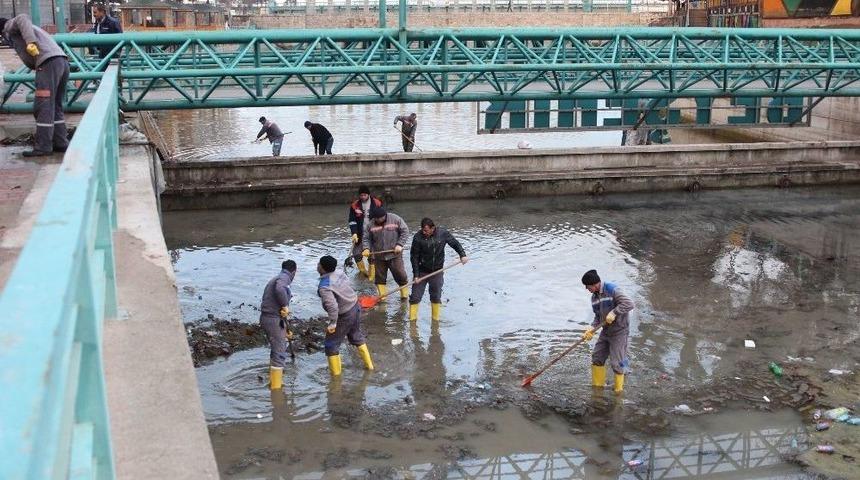 Bsa Kanalında Temizlik &Ccedil;alışması