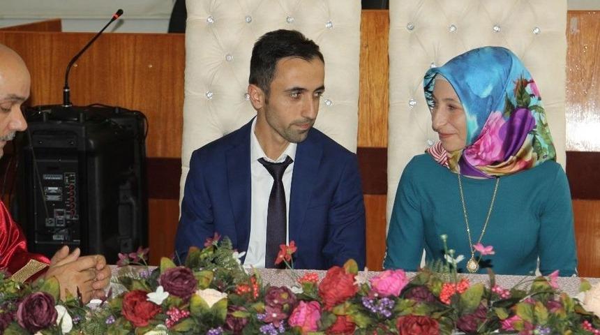 &Ouml;zel Tarihte &rsquo;evet&rsquo; Dediler