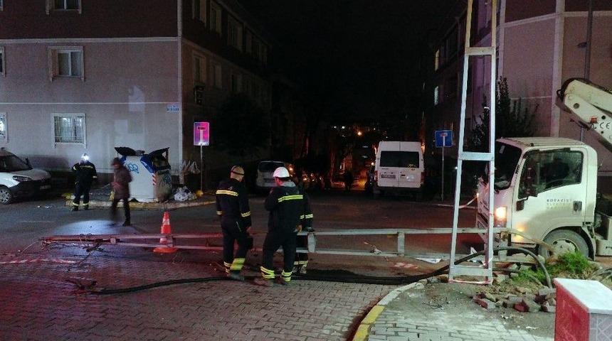 Avcılar&rsquo;da Olası Faciadan D&ouml;n&uuml;ld&uuml;
