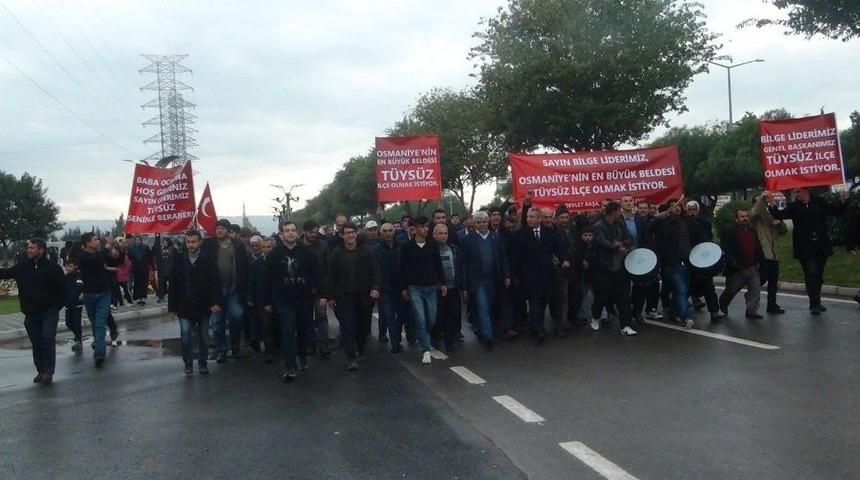 Mhp Lideri Bah&ccedil;eli&rsquo;den İl&ccedil;e Olmak İ&ccedil;in Destek İstedi