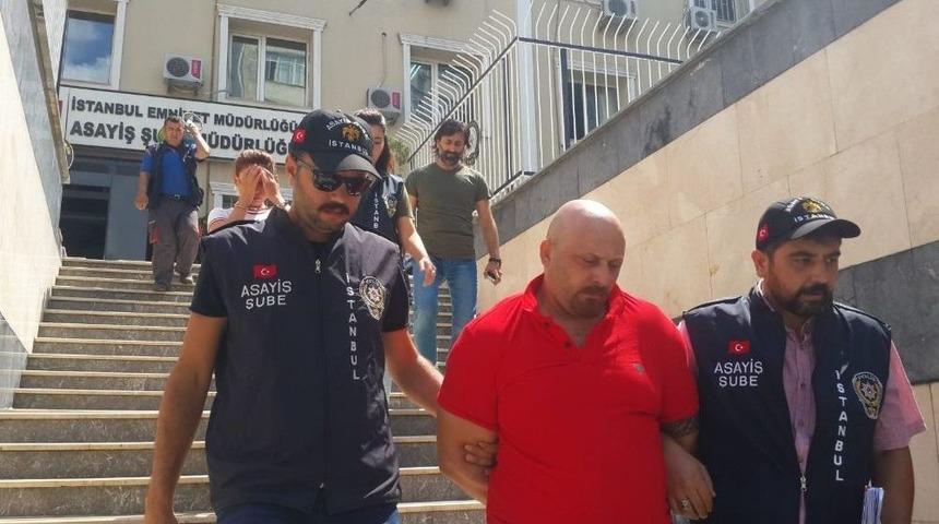İstanbul&rsquo;da 1 Milyon Dolarlık Şantaj Yapan Kadın Ve Sevgilisi Yakalandı