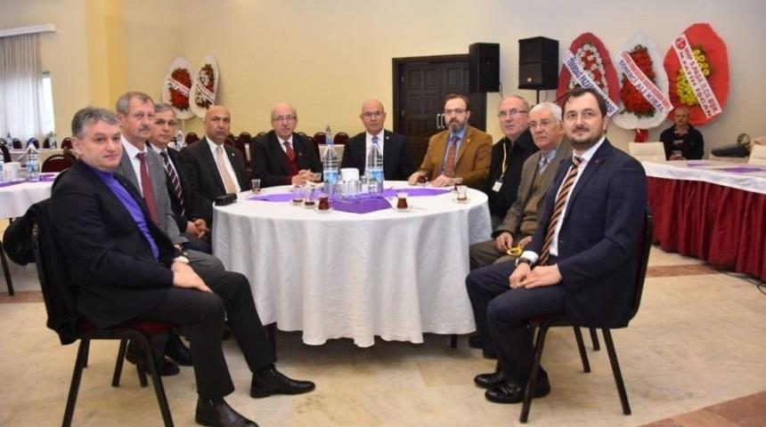 Albayrak, Elektrik&ccedil;iler Ve Elektronik&ccedil;iler Odasının Olağan Kongresine Katıldı