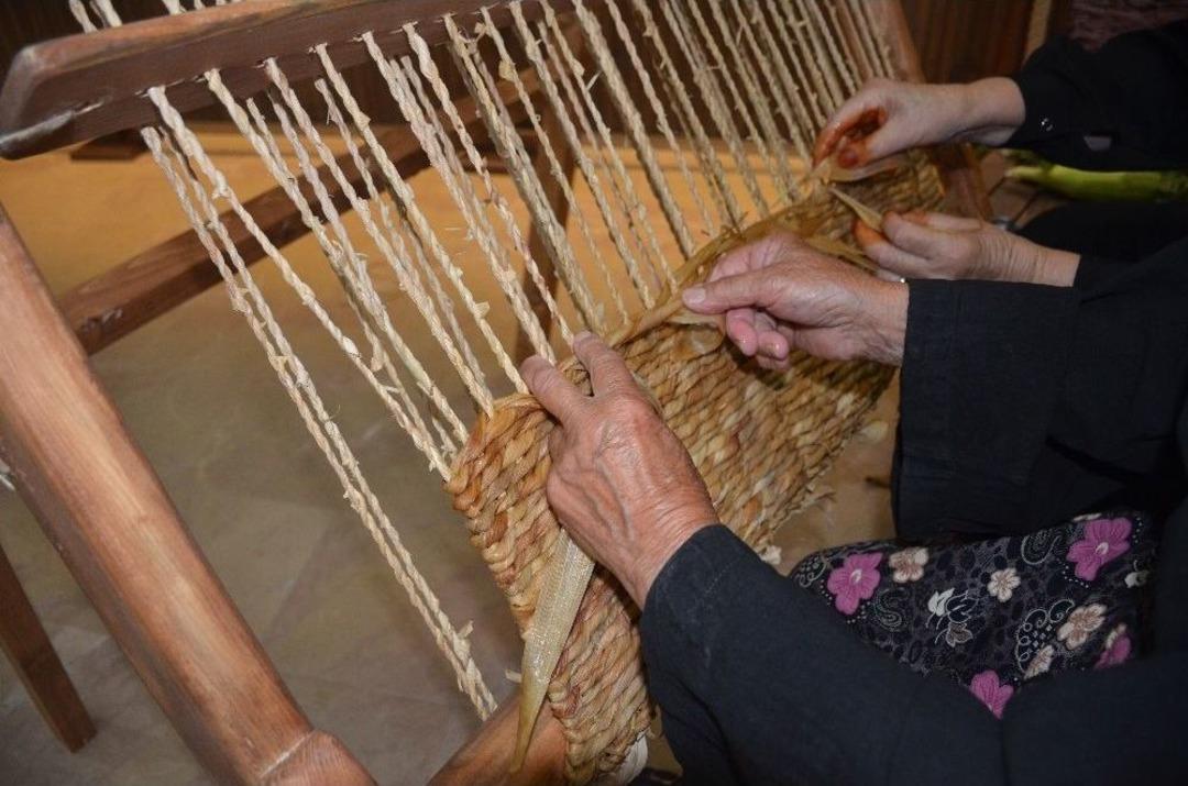 Mısır Kabuğu Sanata D&ouml;n&uuml;ş&uuml;yor