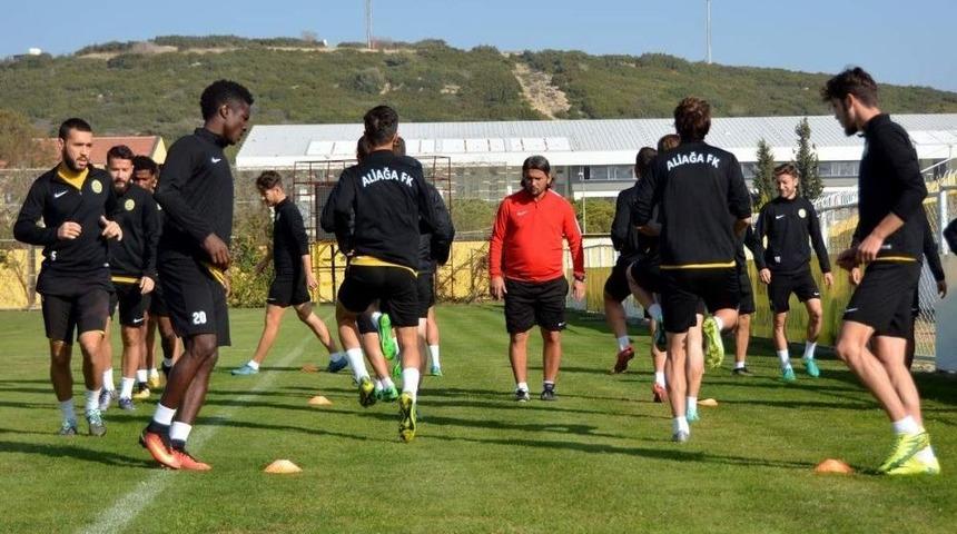 Lider Aliağaspor, Poyracık Bilir Altayspor&rsquo;u Konuk Edecek