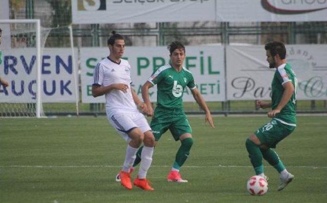 Yeşil Bursa - Anadolu Bağcılarspor: 1-0