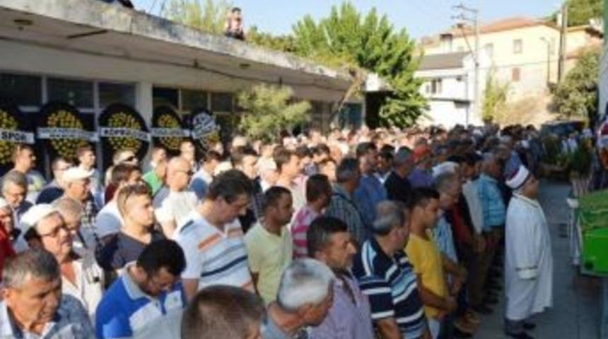 Zeynel Akın Son Yolculuğuna Dualarla Uğurlandı