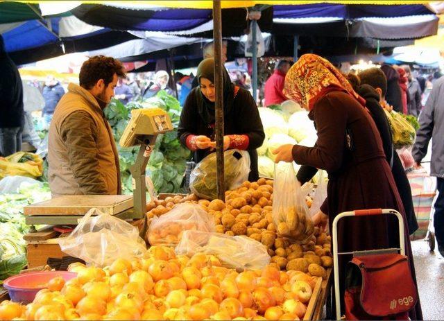 Kurtlar Vadisi Melodisiyle Patates Satan Iraklı Pazarcı