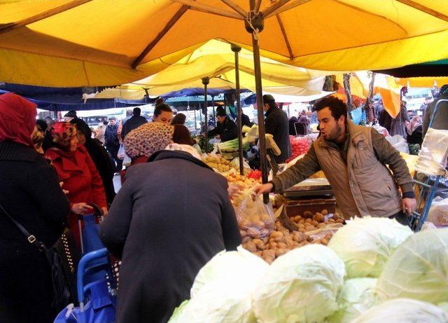 Kurtlar Vadisi Melodisiyle Patates Satan Iraklı Pazarcı