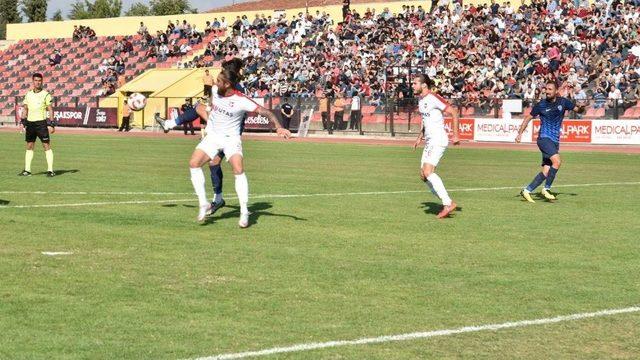 Tff 3. Lig: Utaş Uşakspor: 3 - Elaziz Belediyespor: 0