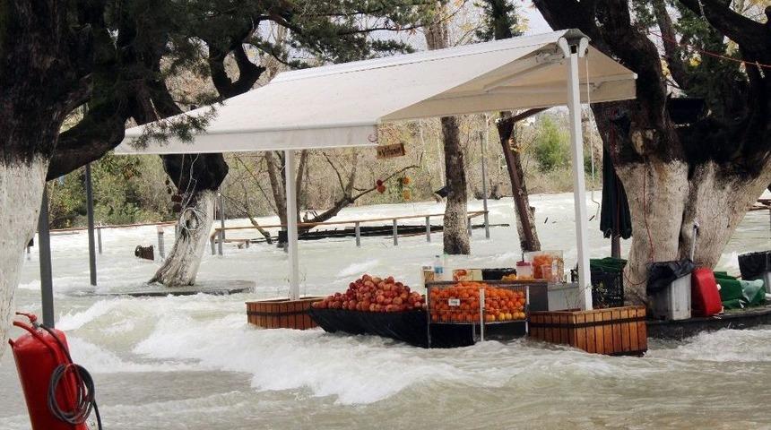 Manavgat Şelalesi Sular Altında