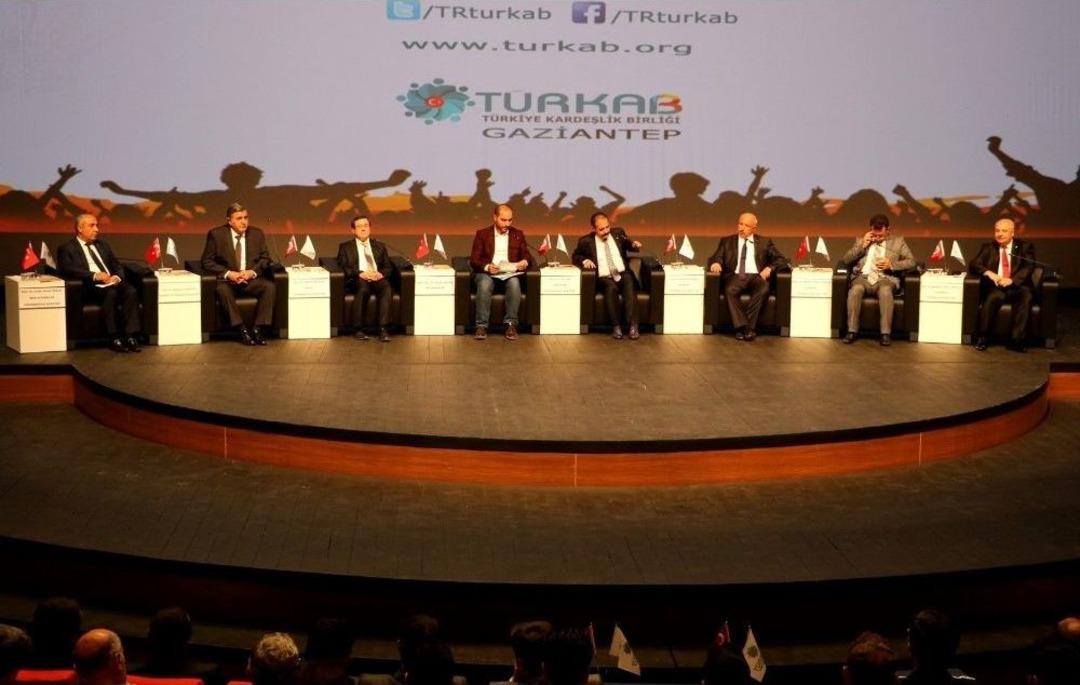 Ga&uuml;n&rsquo;de &ldquo;kamp&uuml;sten Kardeşliğe Bakış&rsquo;&rsquo; Paneli