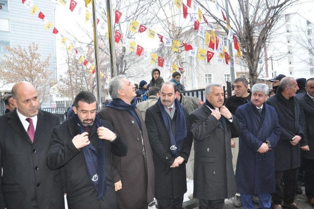 Bakan Ahmet Arslan, Ptt Merkez M&uuml;d&uuml;rl&uuml;ğ&uuml; Ve &Ccedil;ağrı Merkezi&rsquo;nin A&ccedil;ılışını Yaptı