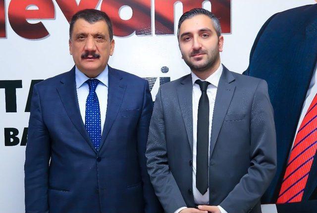 Battalgazi Belediye Başkanı Gürkan, “ülkenin Geleceği Gençlerin Elinde”