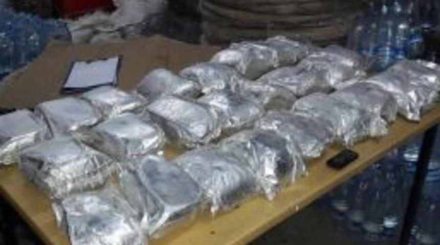 Başkale'de 26 Kilo 167 Gram Eroin Ele Ge&ccedil;irildi