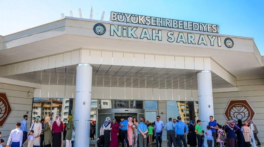 Nikah Salonlarında 08.08.2018 Yoğunluğu