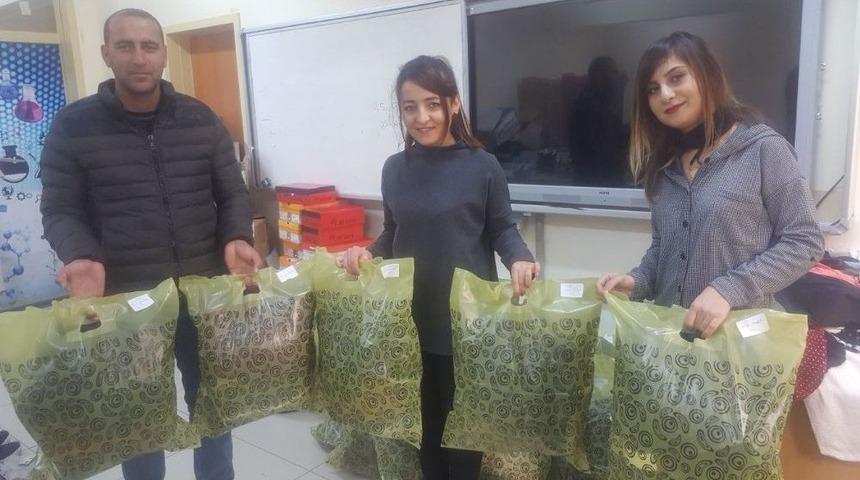 İstanbul&rsquo;dan Van&rsquo;a Kardeşlik Eli