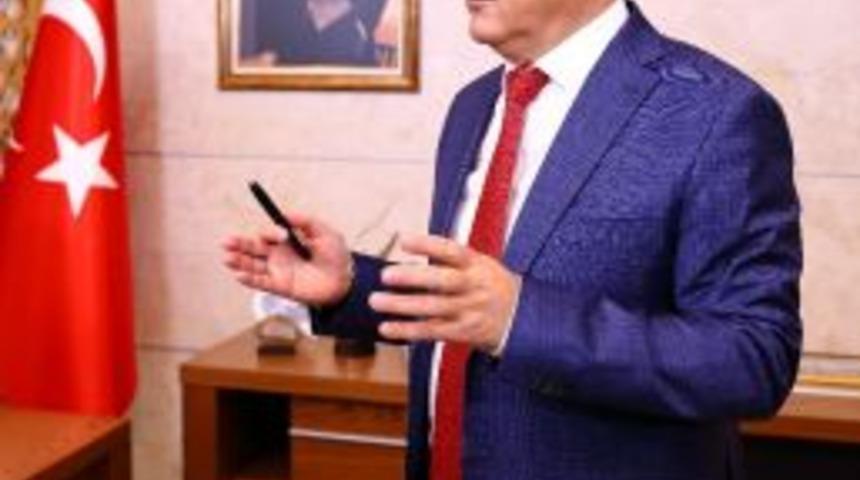 S&uuml; Rekt&ouml;r&uuml; Prof. Dr. Mustafa Şahin&rsquo;e Yeni G&ouml;rev