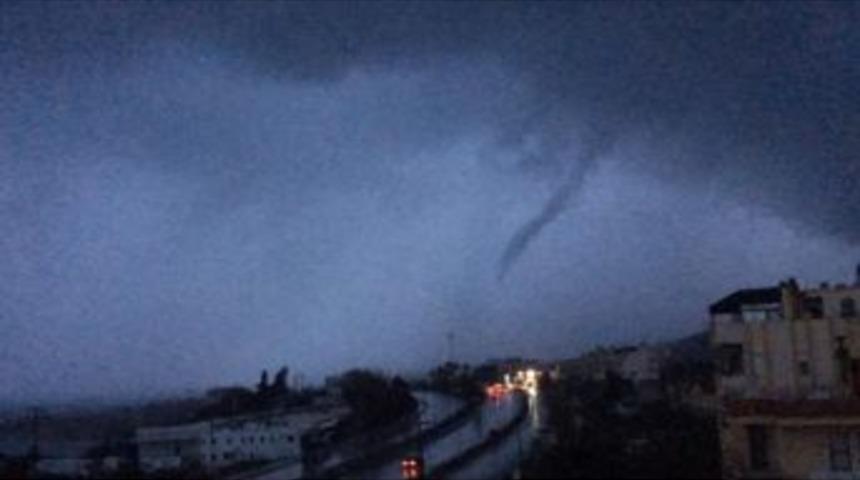 Alanya&rsquo;da Hortum Korkuttu