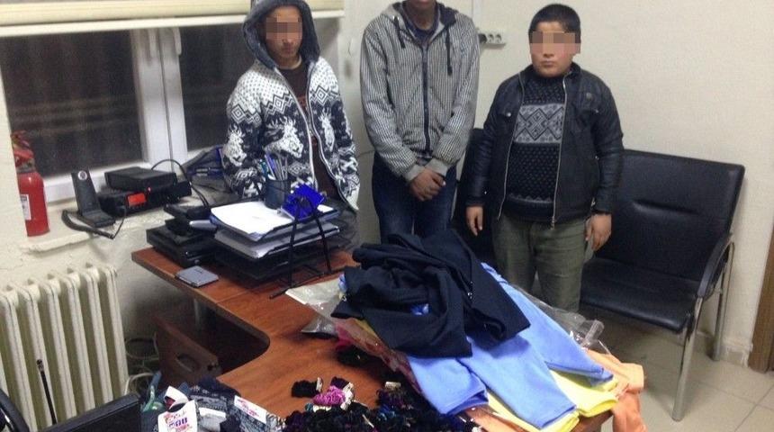 (&ouml;zel Haber) &Ccedil;ocuk Hırsızları G&uuml;venlik Kamerası Ele Verdi