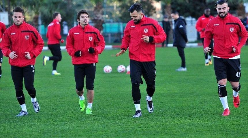 Samsunspor, 5 Futbolcusunu Kaybetmek &Uuml;zere