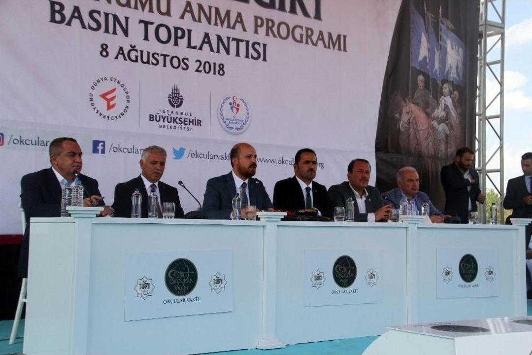 Malazgirt Zaferi&rsquo;nin 947&rsquo;inci Yıld&ouml;n&uuml;m&uuml; Kutlamaları Tanıtım Basın Toplantısı Yapıldı