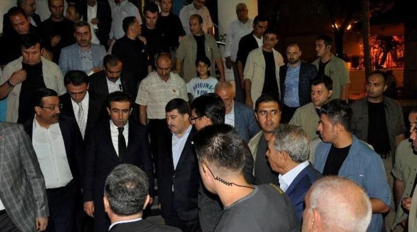 (d&uuml;zeltme) Vali G&uuml;zeloğlu&rsquo;ndan Şehit Ailesine Taziye Ziyareti