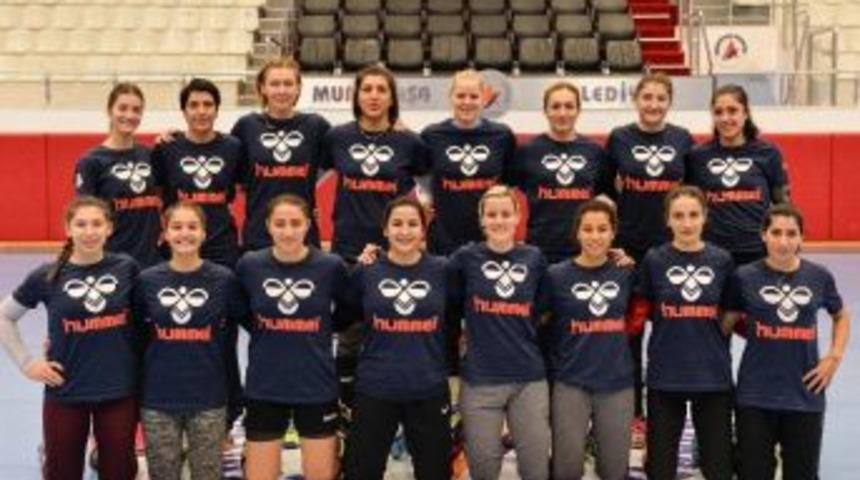 Muratpaşa Hentbol Turnuvasında 3&rsquo;te 3 Yaptı