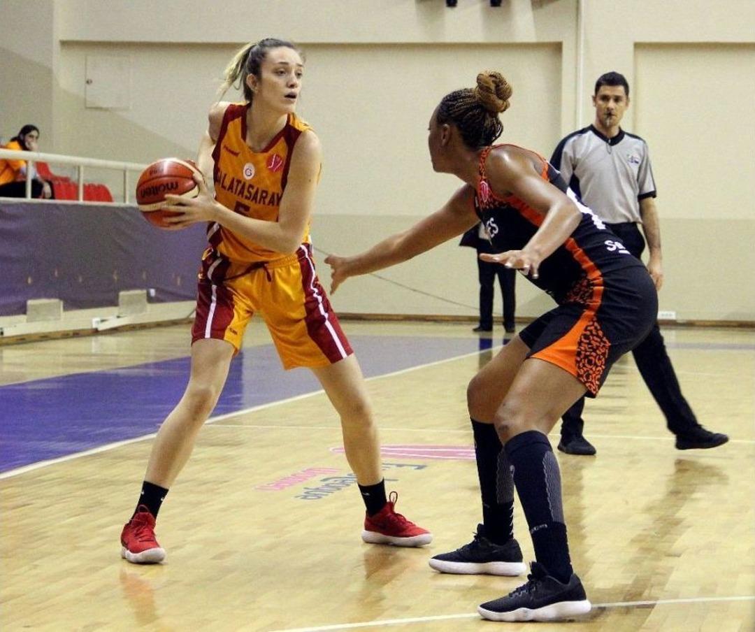 Kadınlar Euroleague: Galatasaray: 61 - Bourges Basket: 79