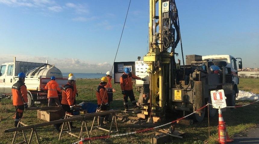 Kanal İstanbul İ&ccedil;in İlk Kazma Vuruldu