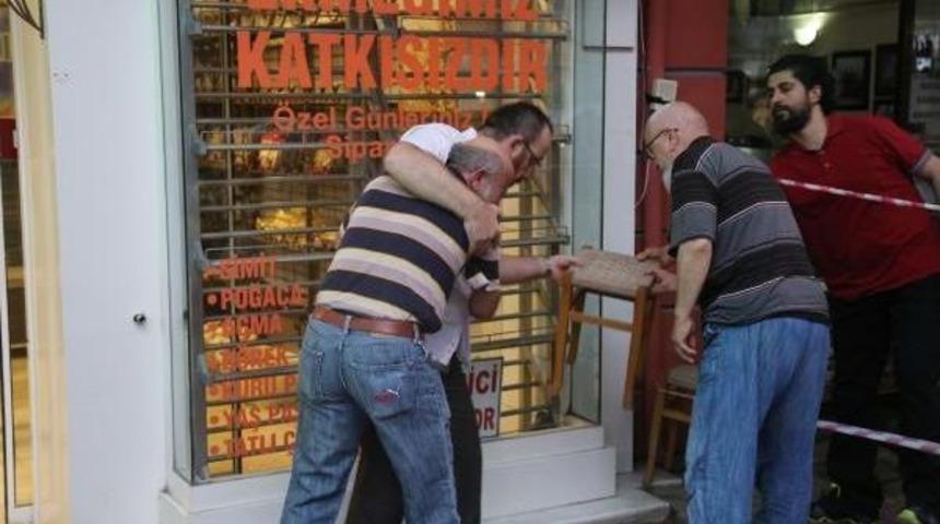 &Ccedil;alıştığı Fırında Asans&ouml;r Ile Duvar Arasında Sıkışıp, &Ouml;ld&uuml;