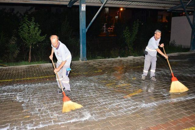 Altıeylül’de Pazar Yerleri Pırıl Pırıl