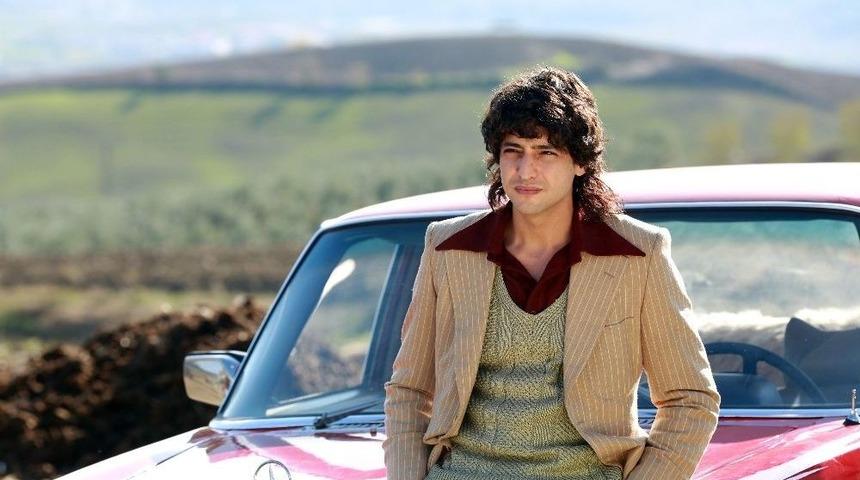 M&uuml;sl&uuml;m G&uuml;rses&rsquo;in Hayatı Beyaz Perdeye Aktarılıyor