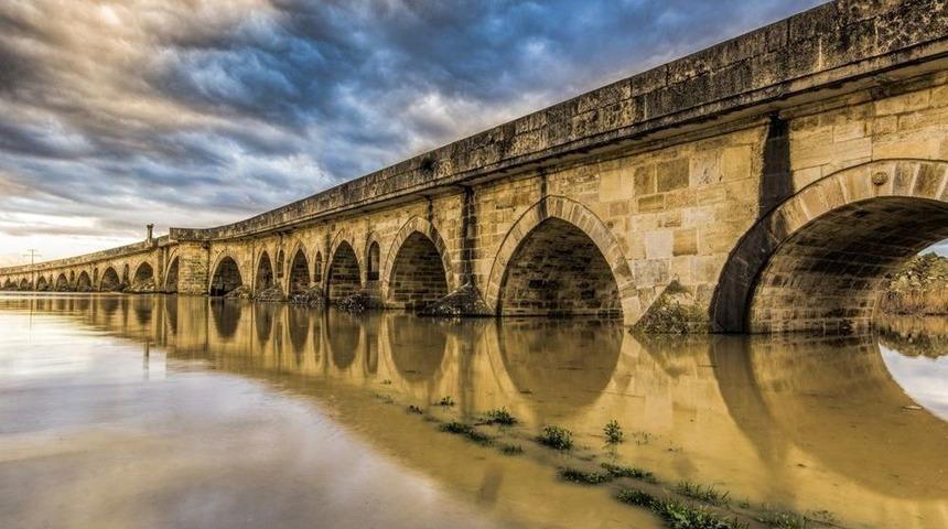 Tarihi Uzunköprü Yenilenecek