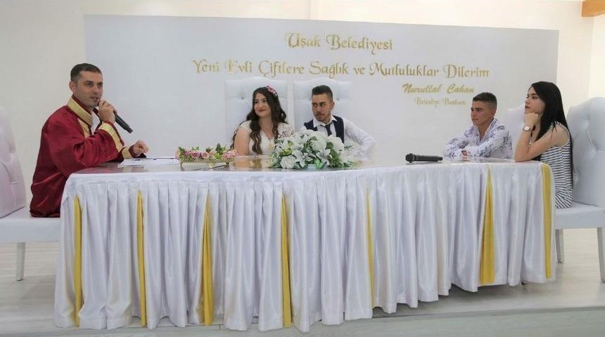Uşak&rsquo;ta Evlendirme Dairesinde 08.08.18 Mesaisi